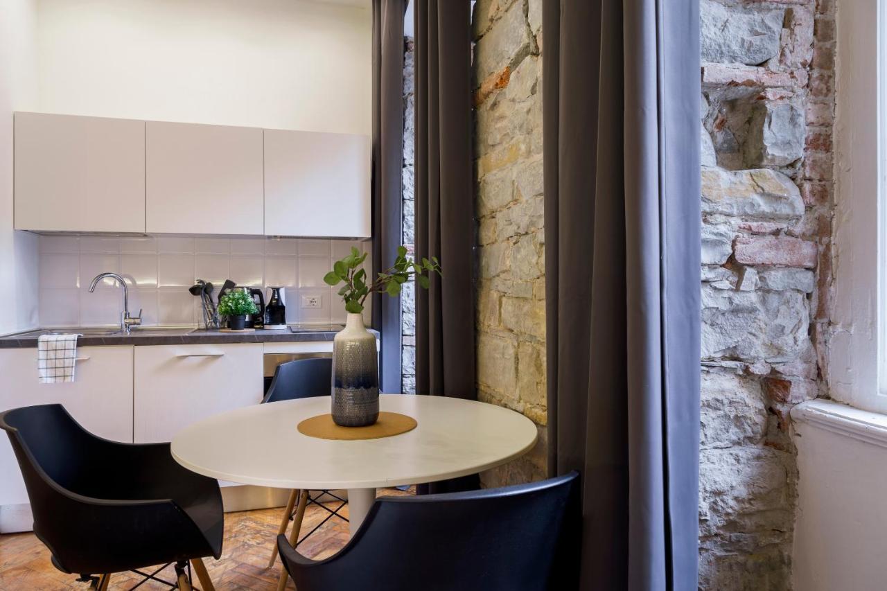 Romantic Studio In The Heart Of Trieste Bagian luar foto