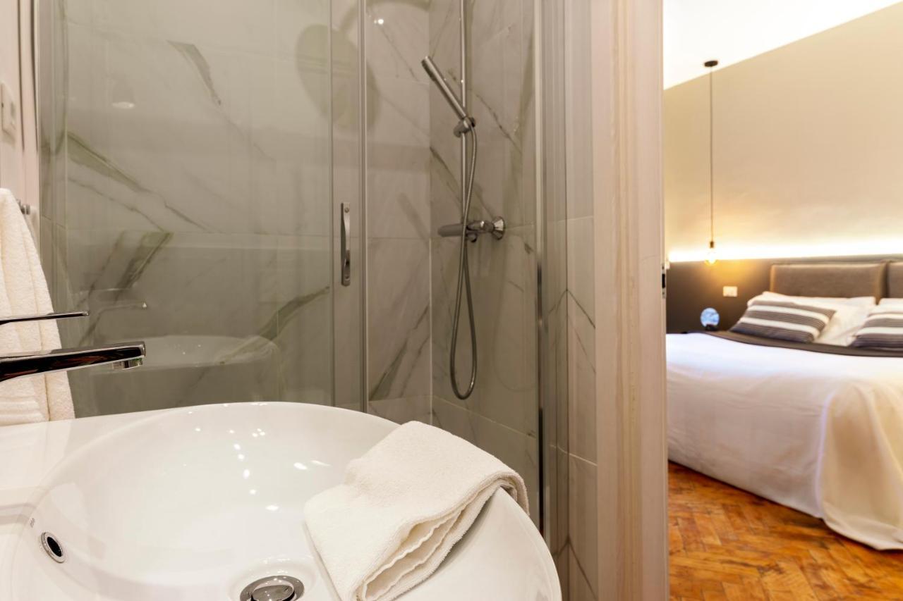 Romantic Studio In The Heart Of Trieste Bagian luar foto